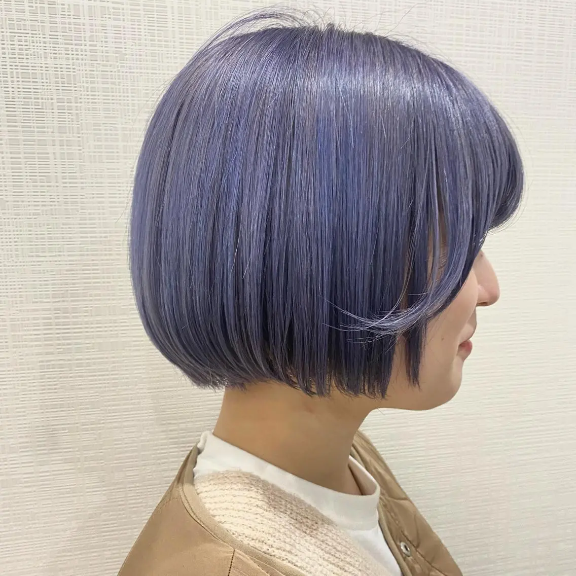ショート カラー ショートボブ ハイトーンカラー パープルカラー ボブ ショートヘア カット ヘアカラー トリートメント デザインカラー/パー マ🦖外岡咲希🦖のヘアスタイル