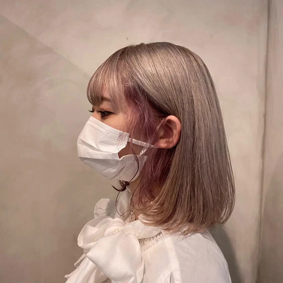 ミディアム カラー ブリーチ ケアブリーチ Yuki☺︎パーマ レイヤーカットのヘアスタイル