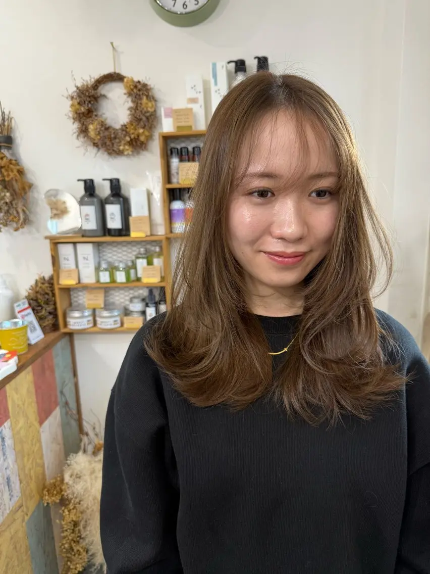 セミロング カラー カット ヘアカラー トリートメント キノシタ マユのヘアスタイル