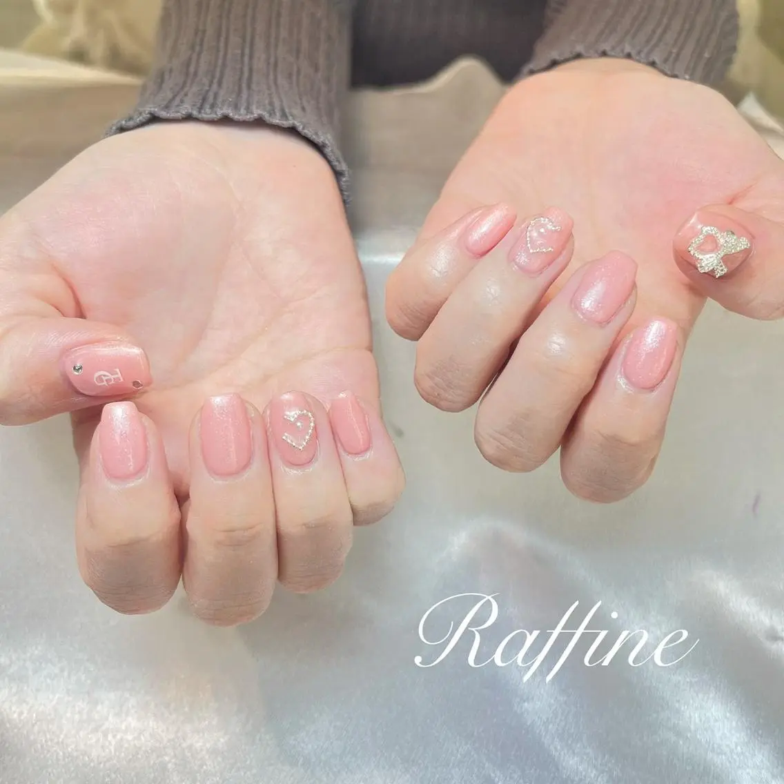 ネイル RAFFINE haru🦋🩵のネイルデザイン