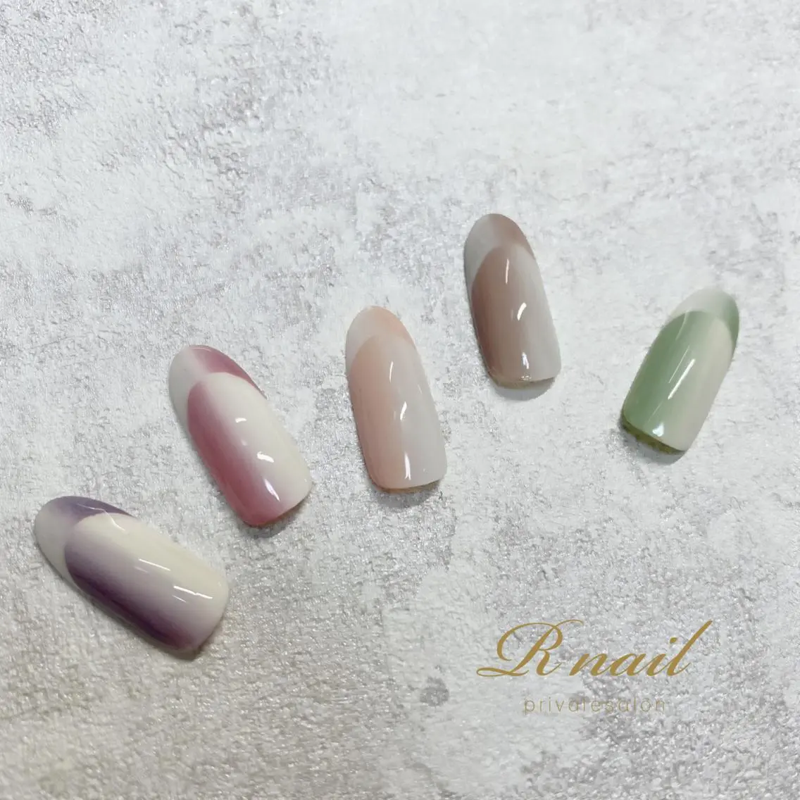 ネイル フレンチネイル オンブレフレンチ R nailのネイルデザイン