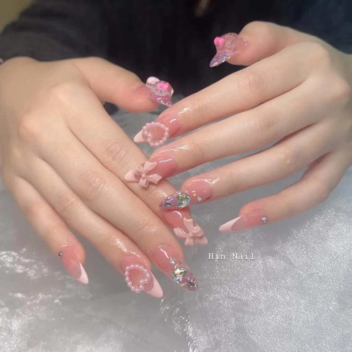 ネイル ハンドネイル HIN NAILのネイルデザイン