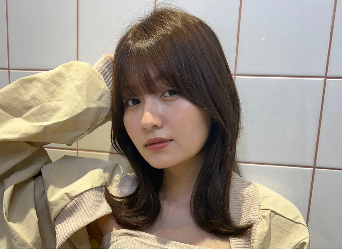 セミロング トリートメント カット ヘアカラー トリートメント ✨縮毛矯正✨レイヤー ホウダカズヒロのヘアスタイル