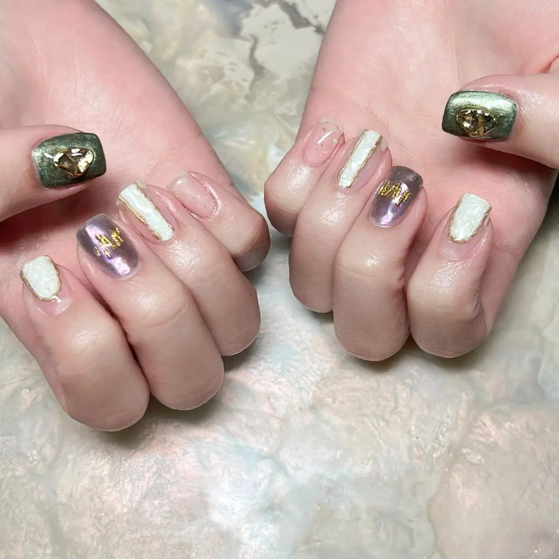ネイル マグネットネイル ニュアンスネイル ショートネイル gemickle nailのネイルデザイン