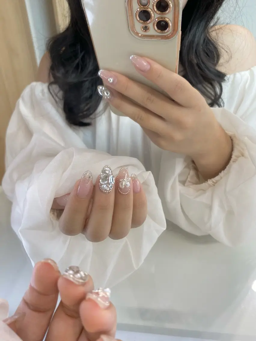 ネイル ハンドネイル muguet🎀 chika🫧のネイルデザイン