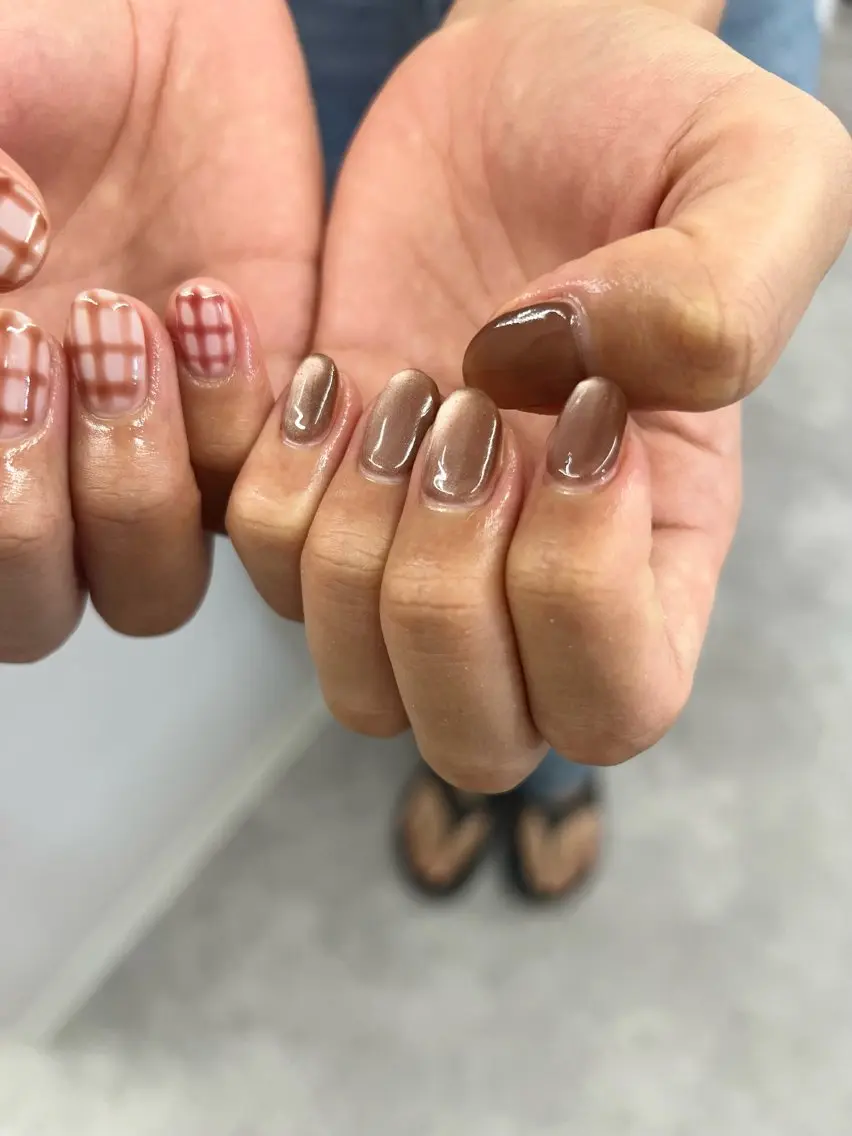 ネイル ジェルネイル 韓国ネイル マグネットネイル ニュアンスネイル パラジェル ハンドネイル ハンドケア Bana_ Nailのネイルデザイン