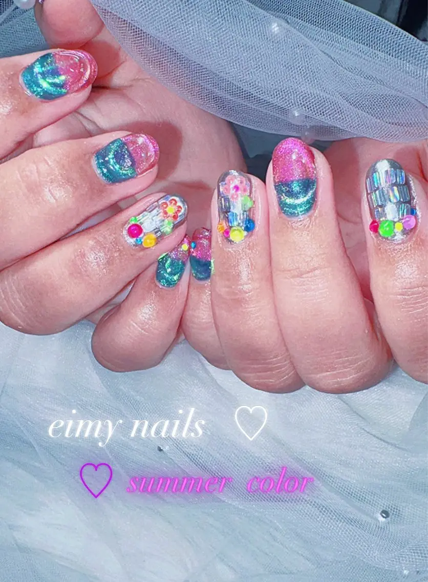 ネイル マグネットネイル ミラーネイル シルバー 夏ネイル ハンドネイル eimy nails♡のネイルデザイン