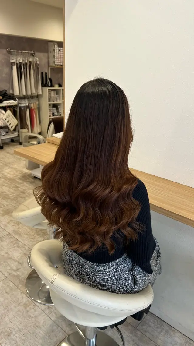 ロング エクステ 髪質改善 ヘアカラー エクステ マテリアル 中央駅店のヘアスタイル