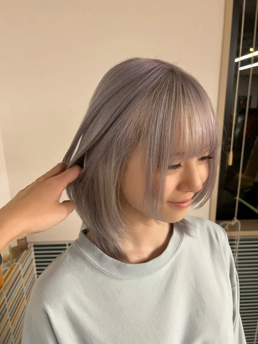 ミディアム カラー ヘアアレンジ ブリーチ トリートメント ヘアカラー ハイトーン/縮毛矯正 /梅田/みほのヘアスタイル