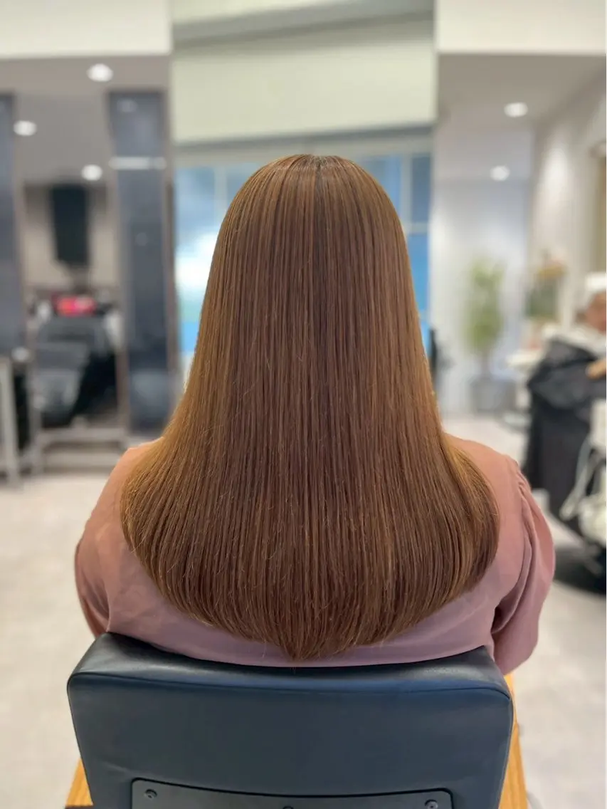 セミロング カラー パーマ 山崎 朋代のヘアスタイル