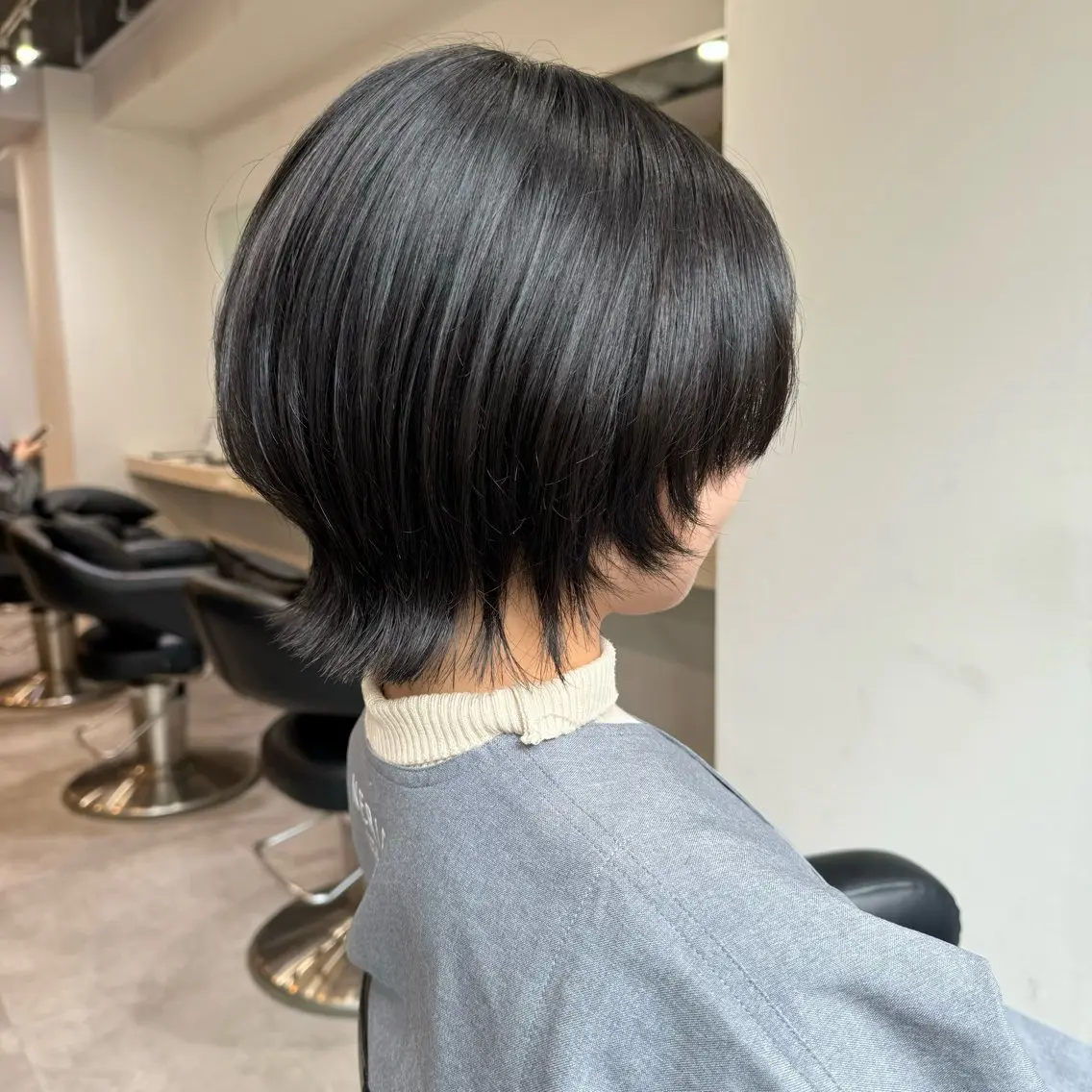 ショート レイヤーカット ショートヘア カット 松木 花鈴のヘアスタイル