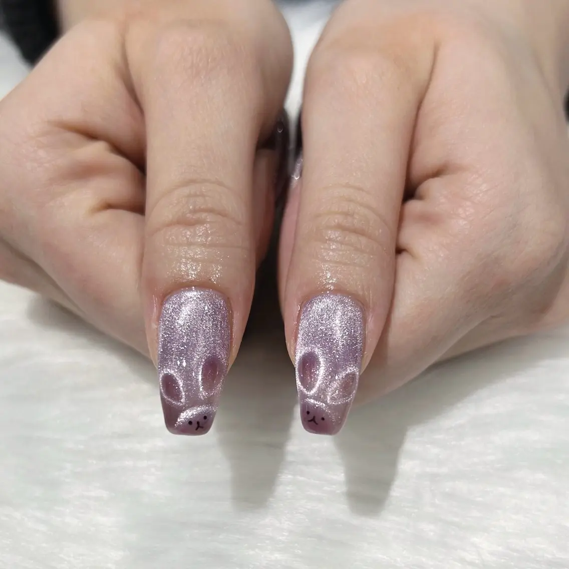 ネイル キラキラネイル マグネットネイル ピンク ハンドネイル ぷりゅねる 心斎橋のネイルデザイン