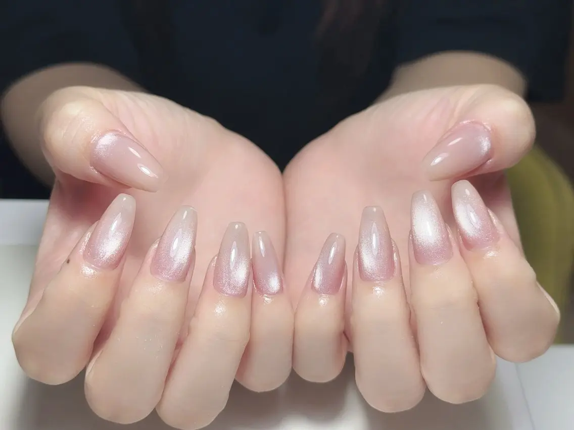 ネイル ハンドネイル NAIL CIRCLESのネイルデザイン