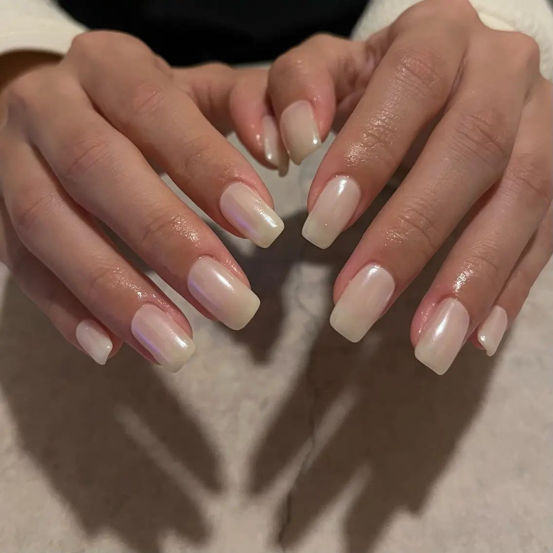 ネイル ホワイト ハンドネイル vegh. nail／阿波座のネイルデザイン
