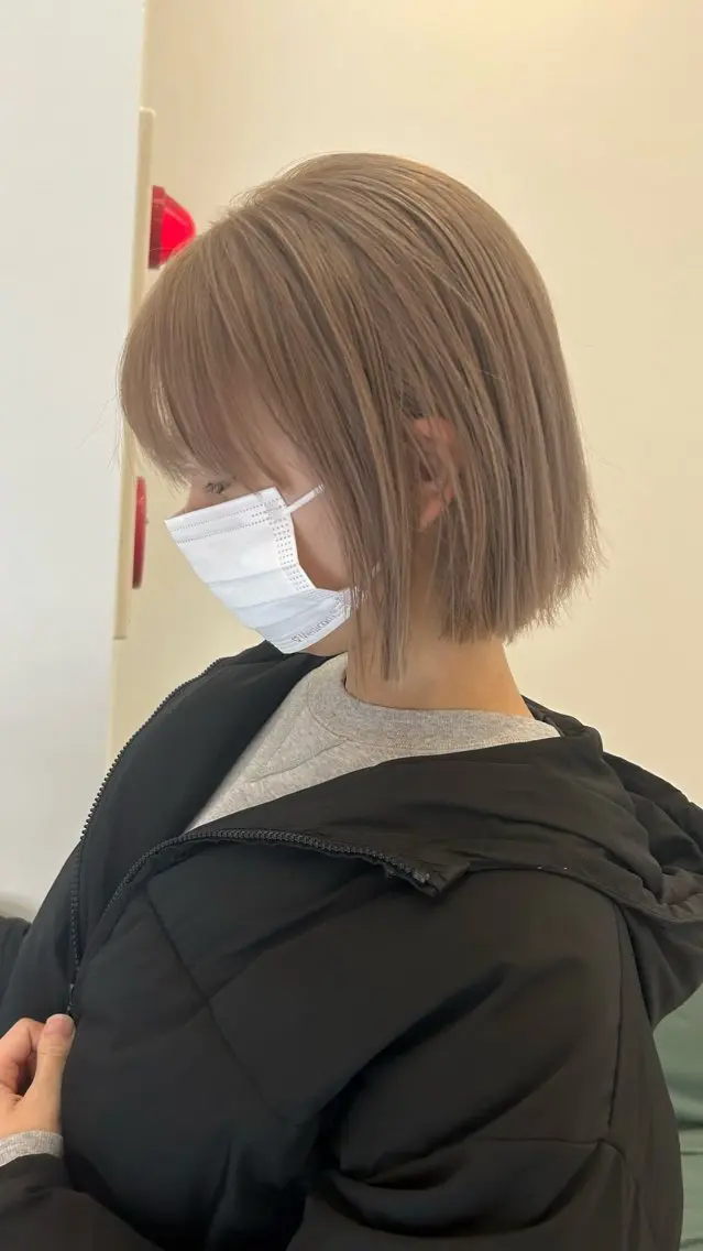 ショート カラー 名古屋栄/ブリーチ/ ボブ🧃木下桃嘉のヘアスタイル