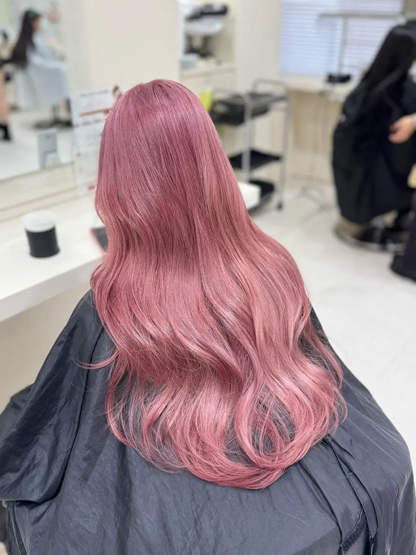 ロング カラー ヘアカラー 🤎モテ髪&透明感 ミルクティー🥣🤎のヘアスタイル