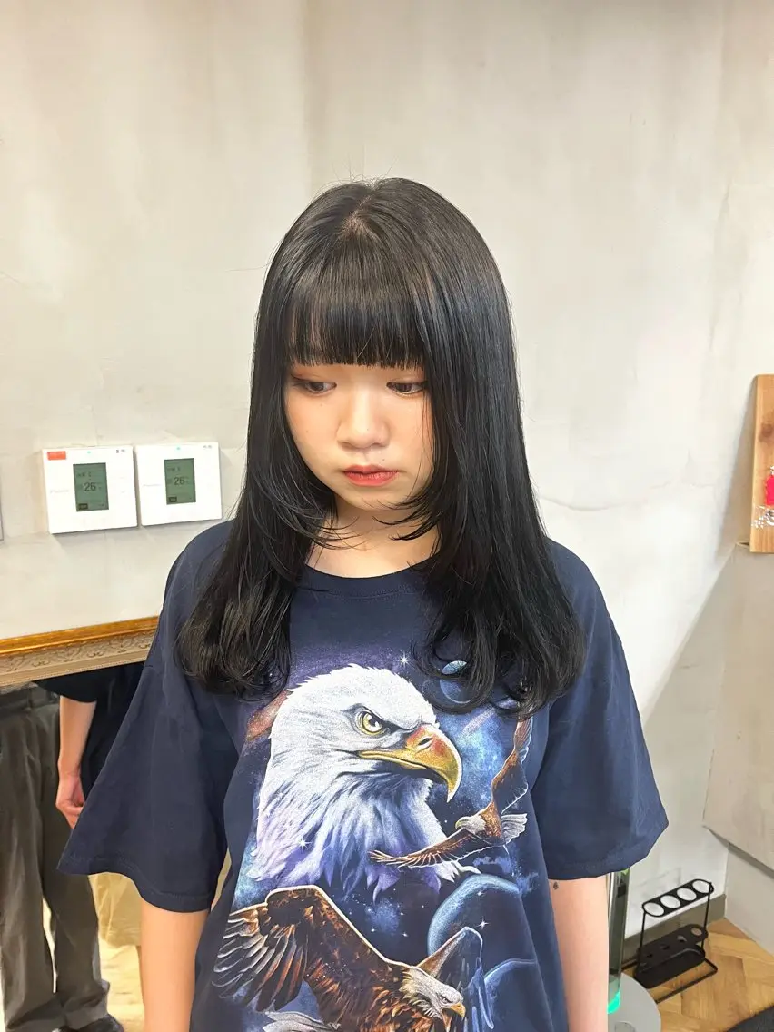 セミロング カラー ヘアアレンジ レイヤーカット カット ヘアカラー ena/ブリーチなし 透明感・レイヤー🎀のヘアスタイル