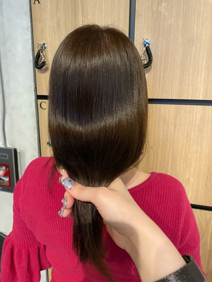 セミロング カット ヘアカラー 縮毛矯正 髪質改善サロン 梅田/ヨナミネのヘアスタイル