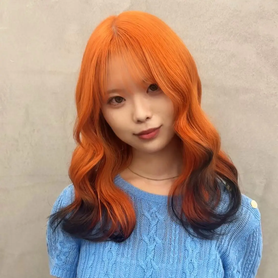 セミロング カラー ハイトーン/ブリーチ 🤍Suzuka🤍のヘアスタイル