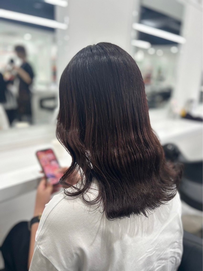 ロング カラー ヘアカラー トリートメント ヘッドスパ ヘアセット 楽人🥨ミルクティー /縮毛🥨のヘアスタイル