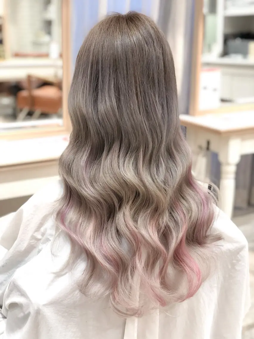 ロング カラー シールエクステ ブリーチ ケアブリーチ デザインカラー ダブルカラー 🦋韓国hair🦋 エクステ店長sakiのヘアスタイル