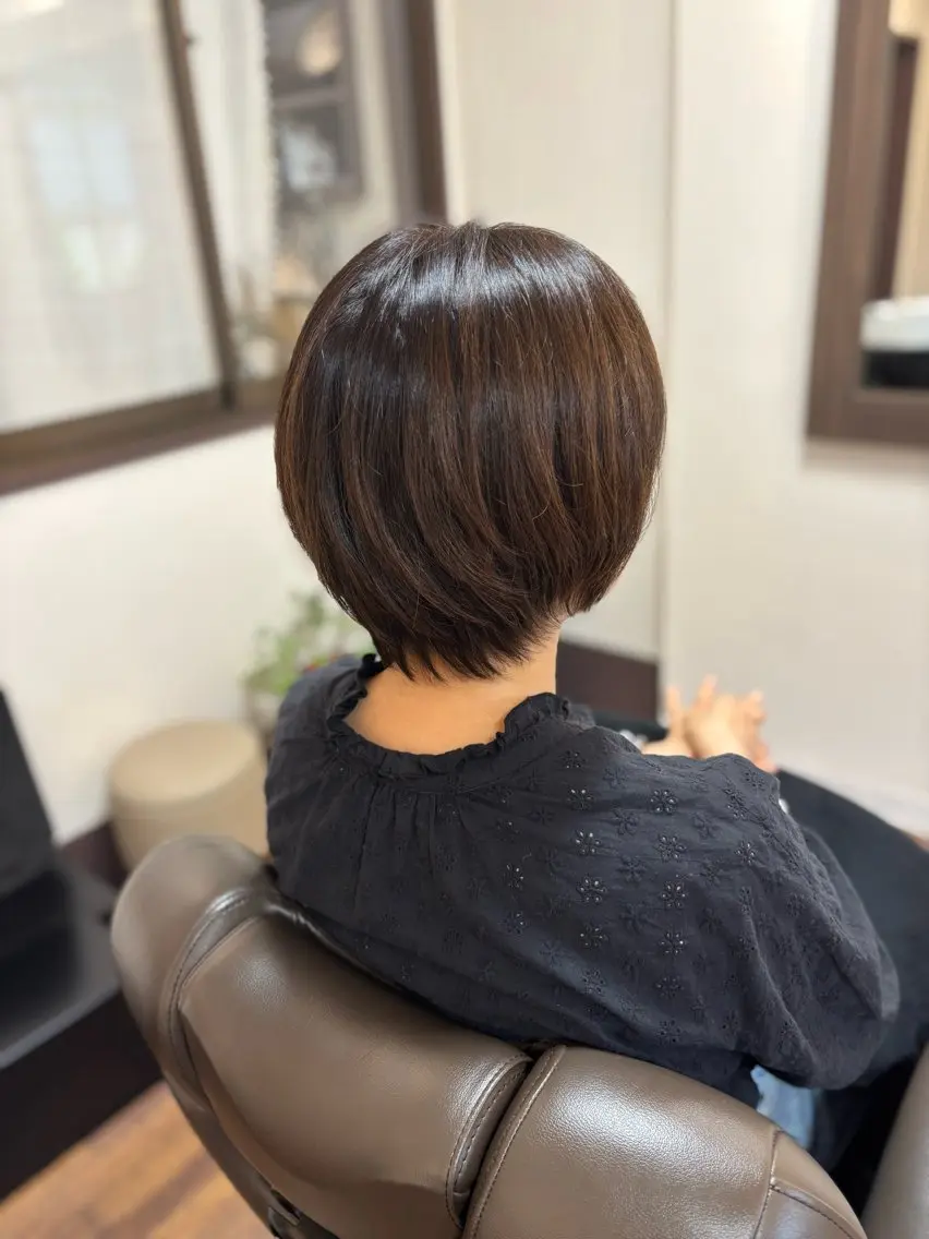 ショート カット ヘアカラー トリートメント 池岡 洋子のヘアスタイル