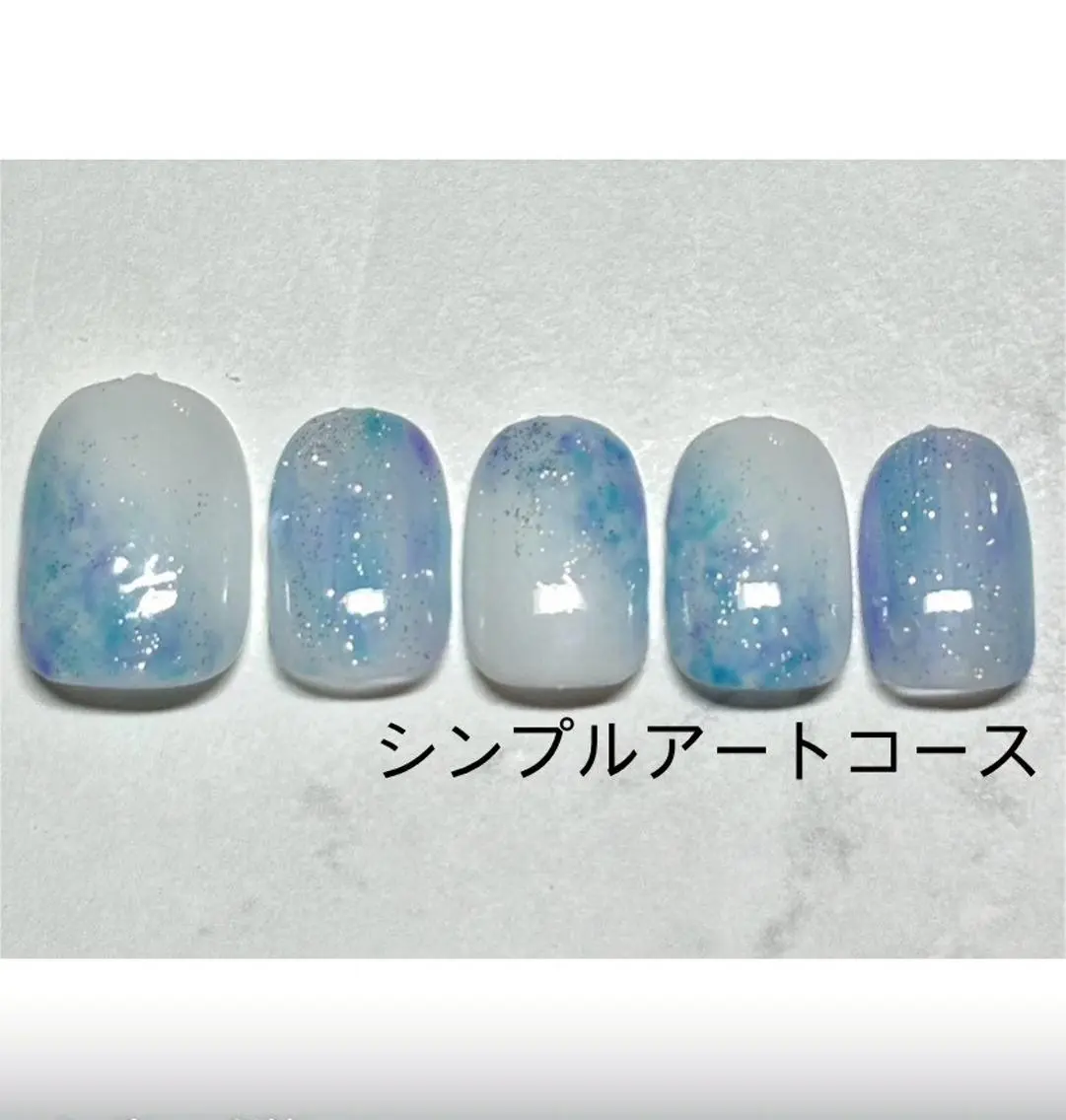 ミディアム ハンドネイル ネイルサロン Bliss（ブリス）のネイルデザイン