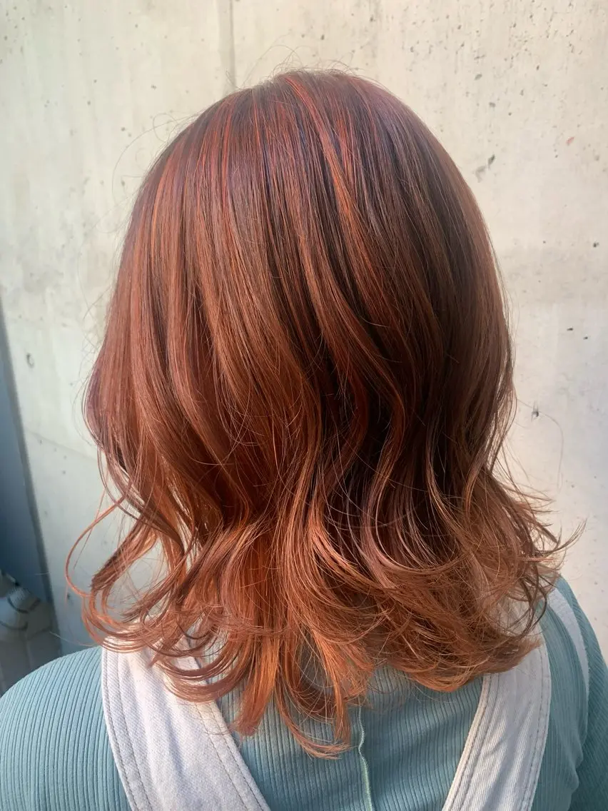 ミディアム カラー カット ヘアカラー トリートメント 花木 志穂のヘアスタイル