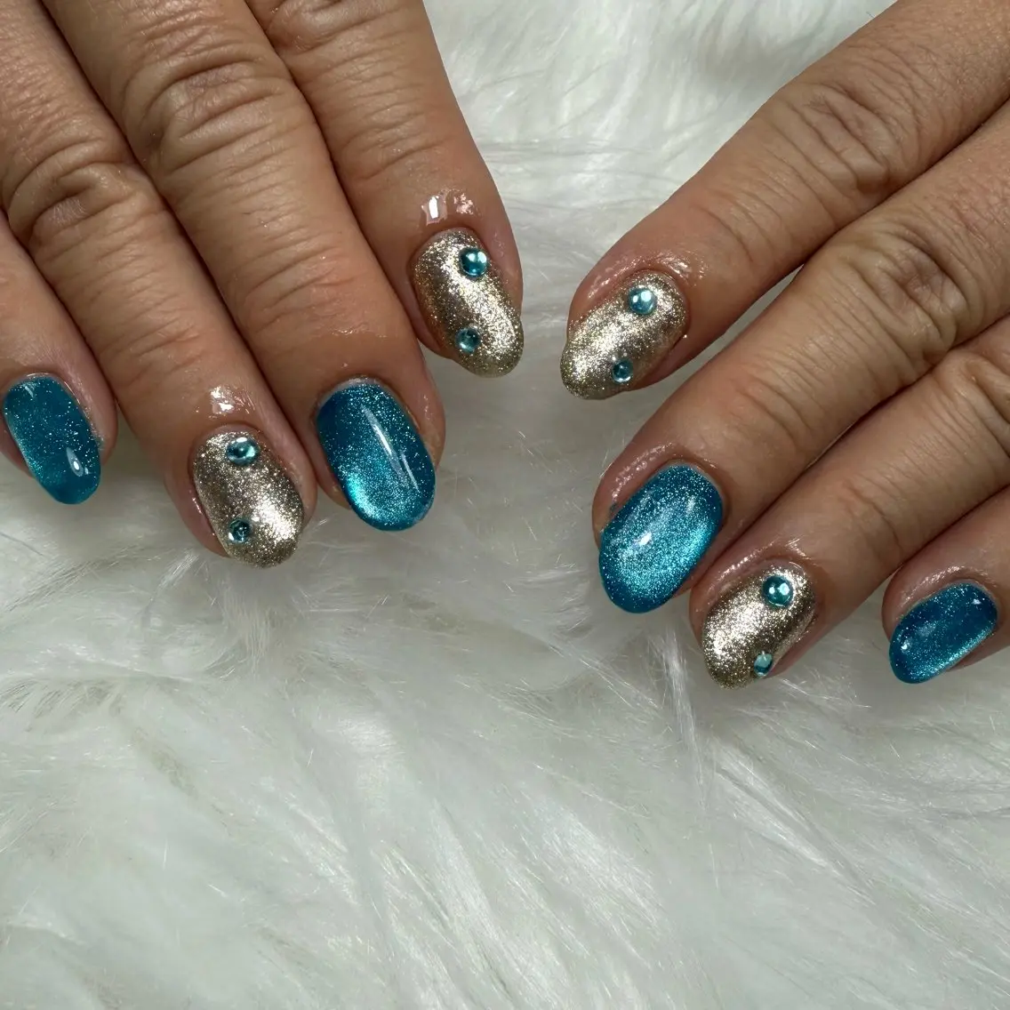 ネイル マグネットネイル 夏ネイル ハンドネイル L'ino nailのネイルデザイン