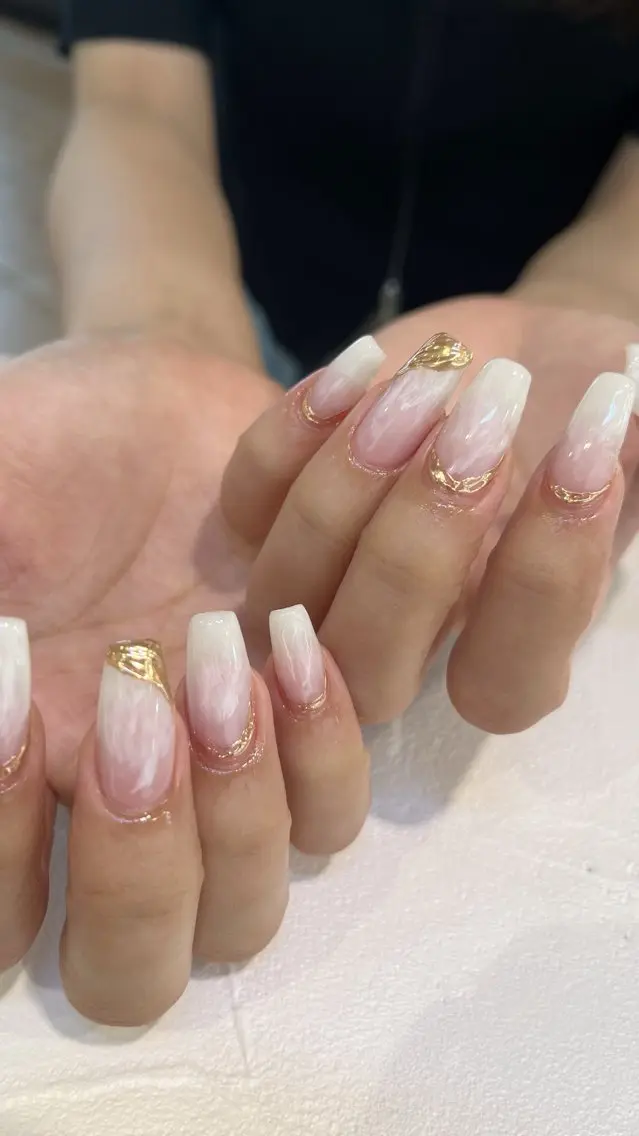 ネイル ハンドネイル 鈴木 里奈のネイルデザイン
