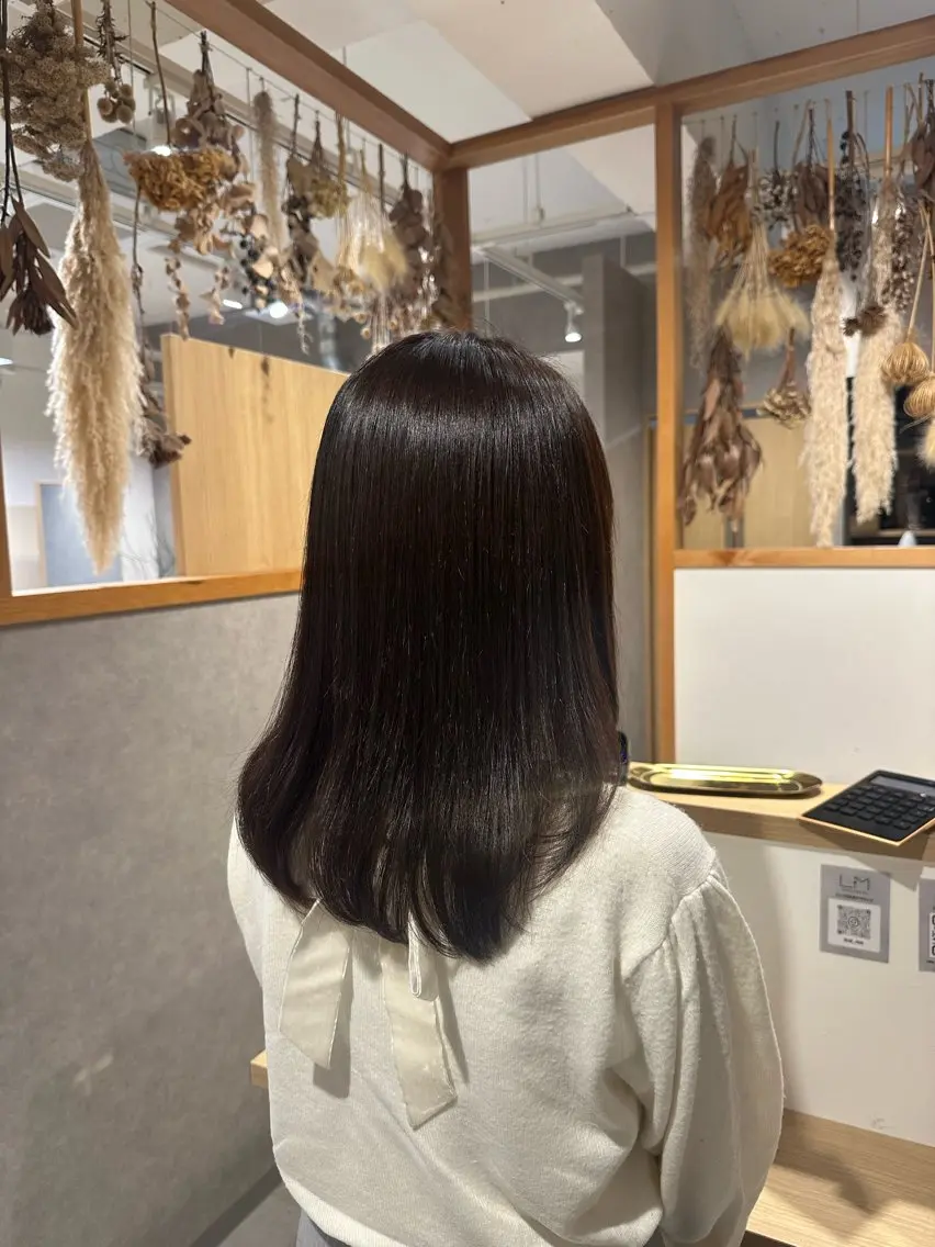 ミディアム カラー ブラウンカラー ナチュラルブラウン 松尾 麗実のヘアスタイル
