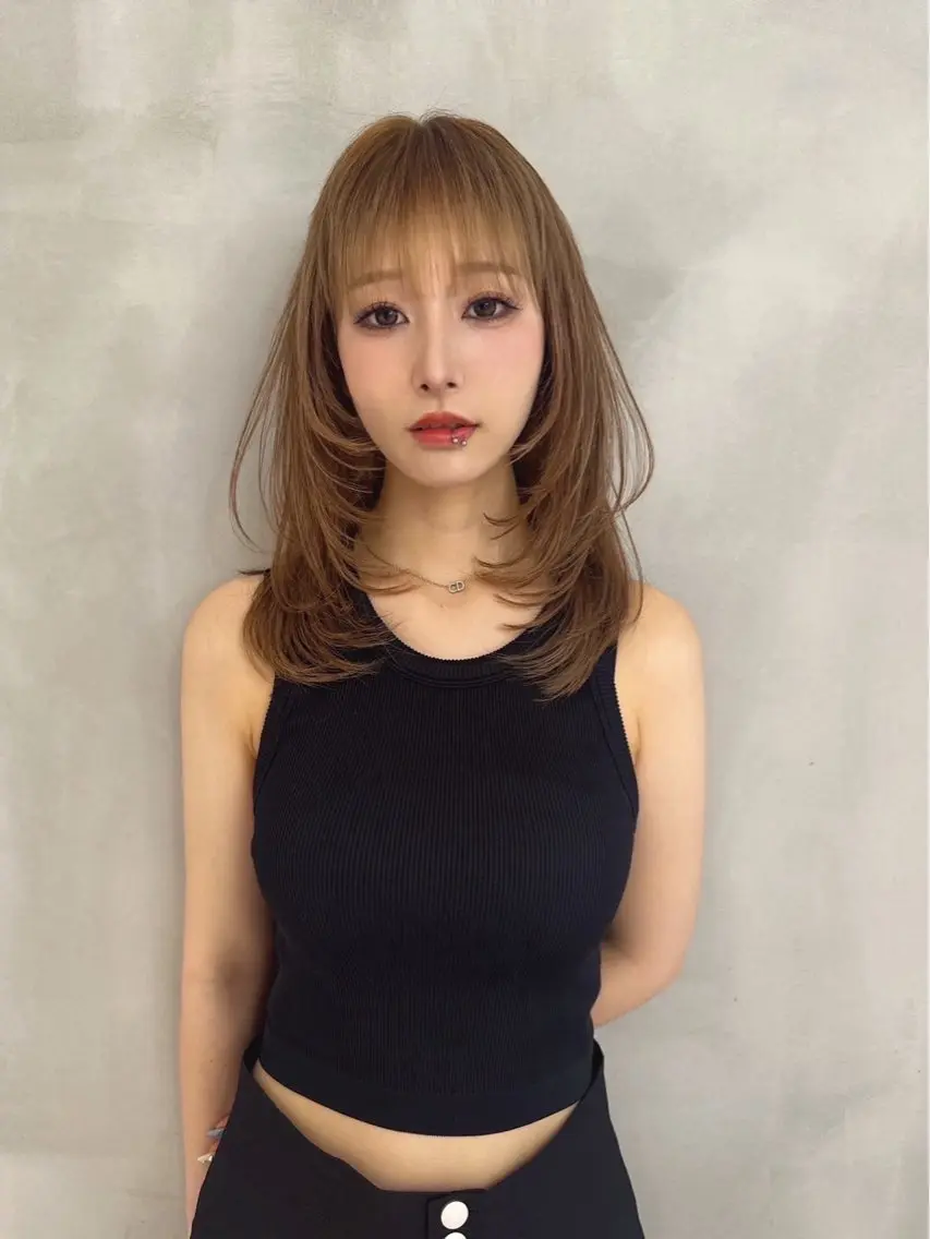 全頭ブリーチ➕透明感カラー➕1stepトリートメントの写真
