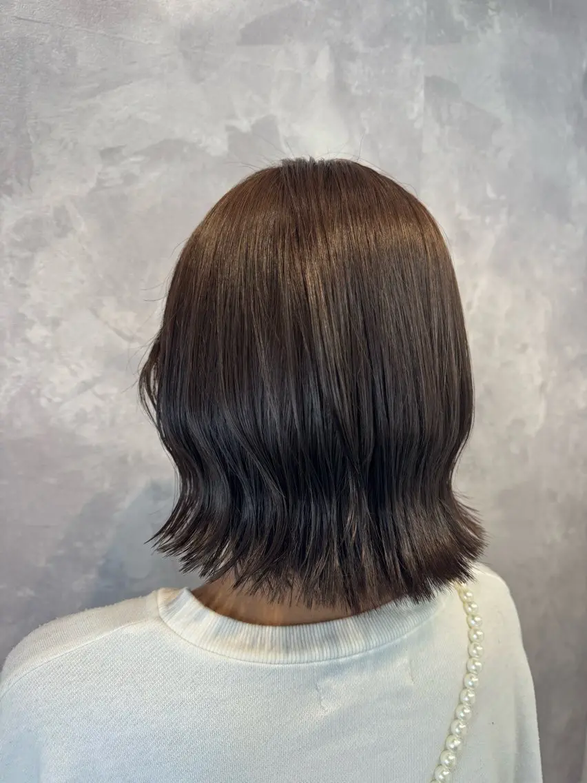 ショート カラー カット ヘッドスパ ヒヨシ ルナのヘアスタイル