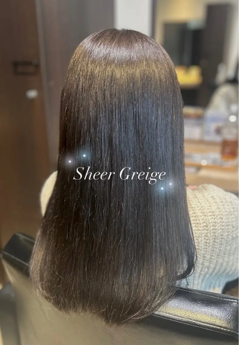 ロング カラー グレージュ ⭐️似合わせアップ ⭐️並木奏絵のヘアスタイル