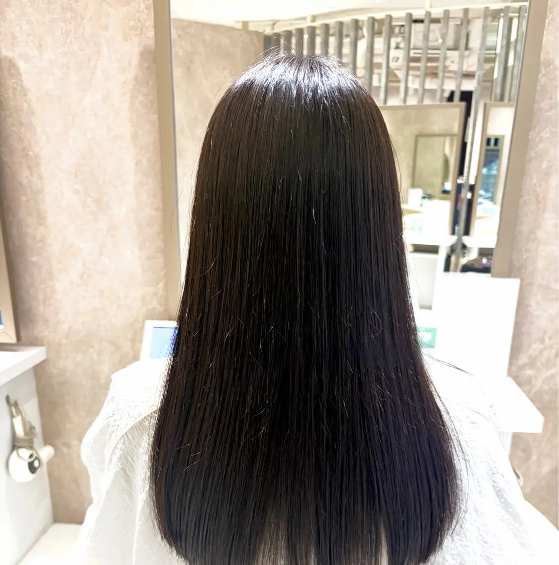 ロング 藤井 祐未子のヘアスタイル