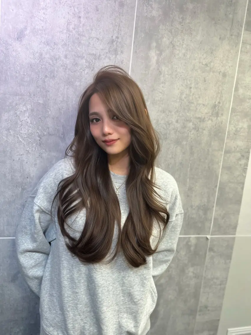 セミロング カラー カット トリートメント 顔まわりの神様✨ 透明感カラー藤嶋秀幸のヘアスタイル