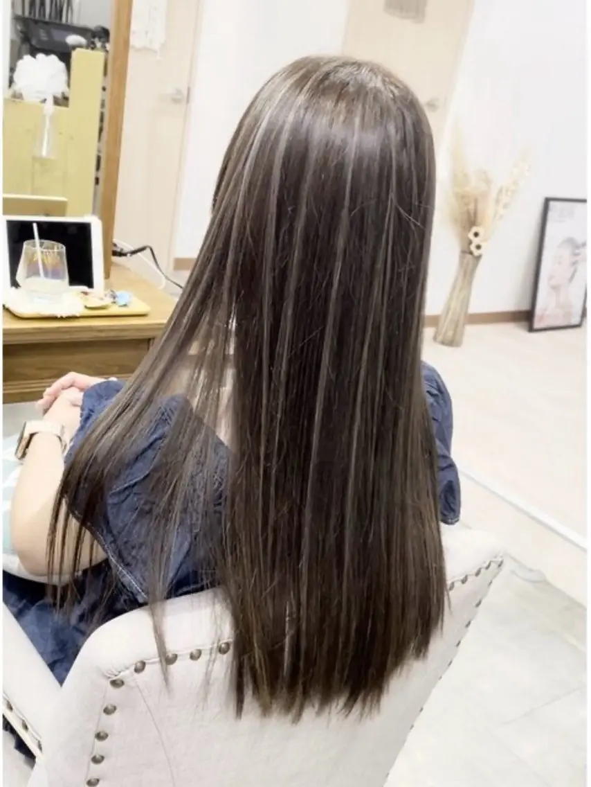 【髪質改善高濃度オーガニックリペアTR】カット+スタンダードカラーの写真