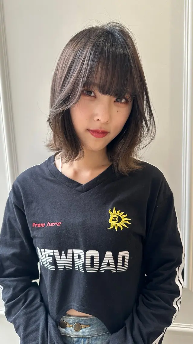 ショート カラー カット ヘアカラー 小顔レイヤー/ ベージュ🤍Rieのヘアスタイル