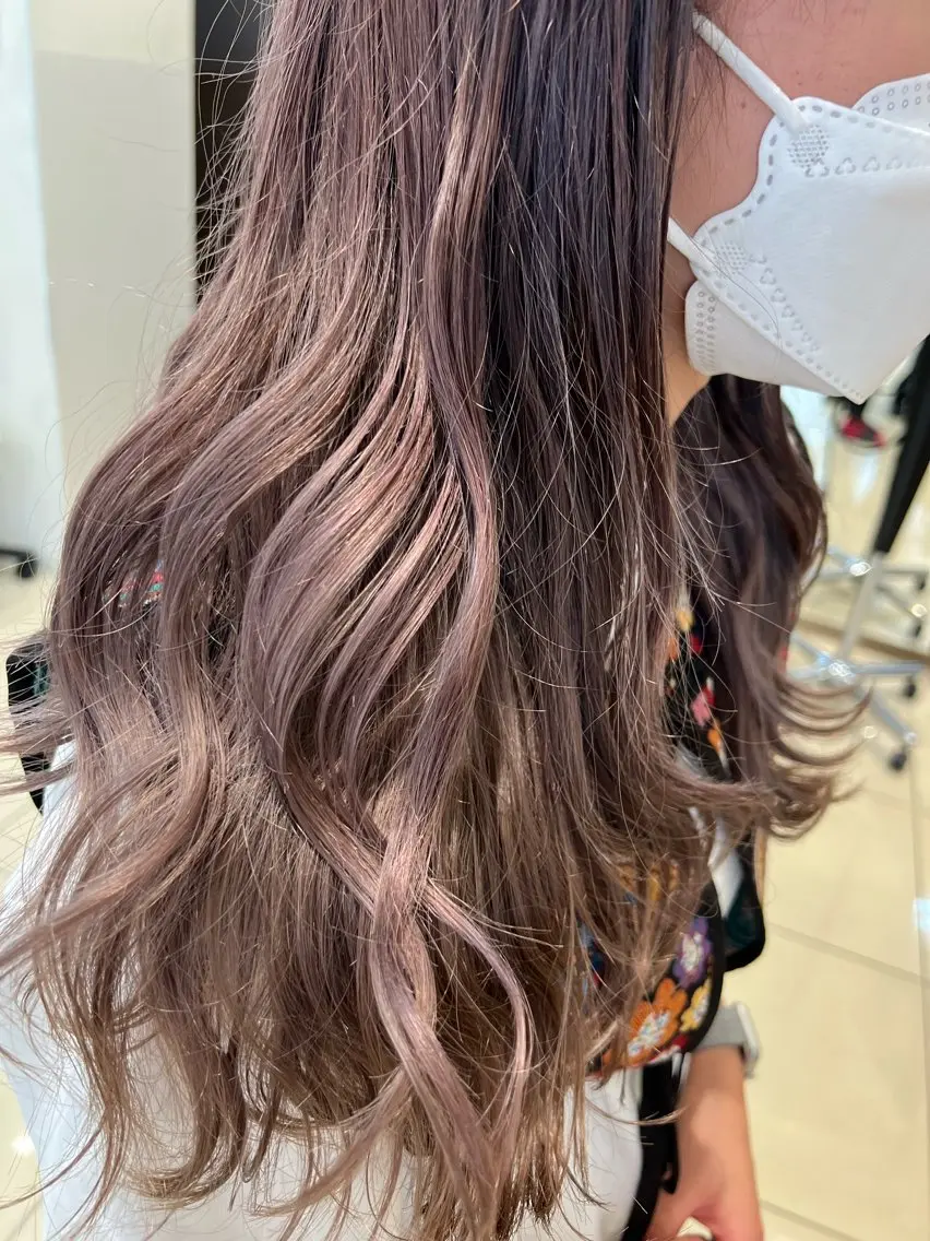カラー 韓国風🌷✨ 守屋紗希のヘアスタイル