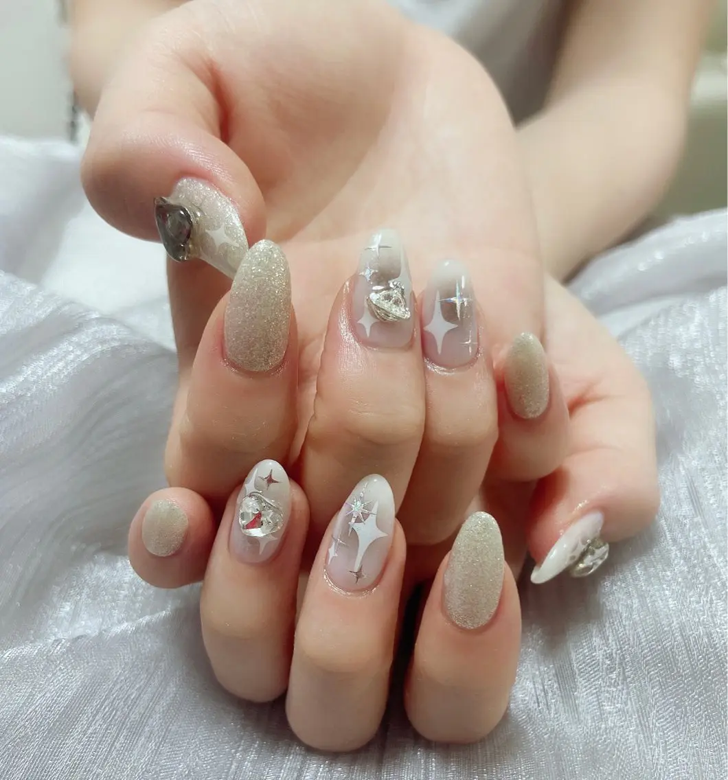 ネイル ハンドネイル ＆ME アンドミーのネイルデザイン
