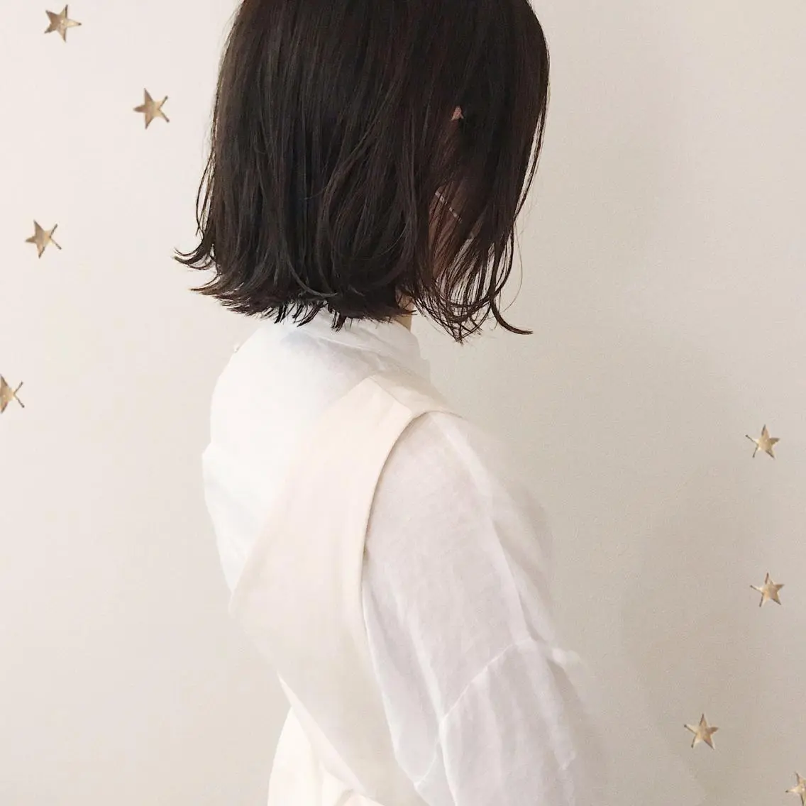 ミディアム カット 市川 千夏のヘアスタイル