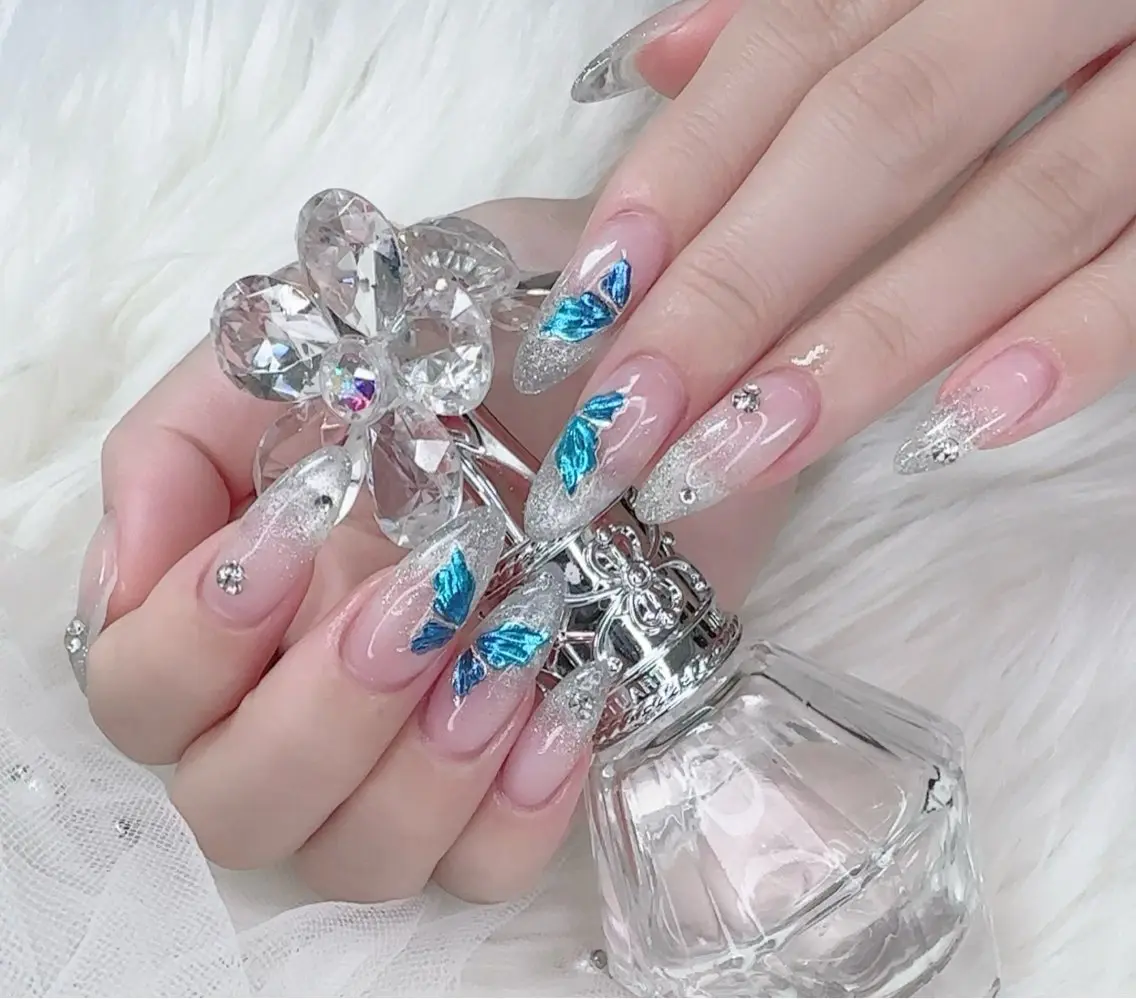 ネイル R salonのネイルデザイン