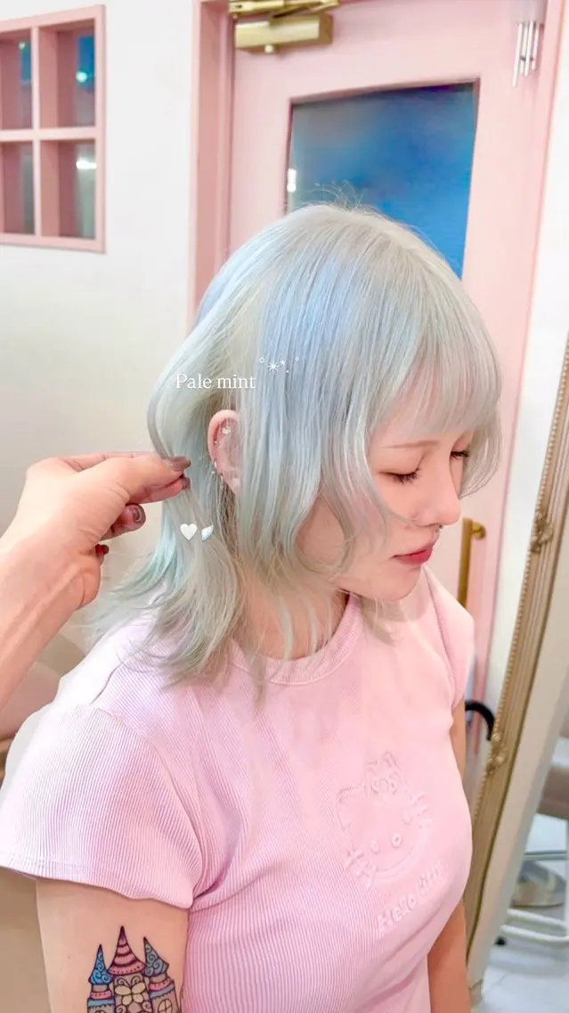 ショート カラー ブリーチ カット ヘアカラー トリートメント 韓国ヘア🎀マイカ｜ 新大久保のヘアスタイル
