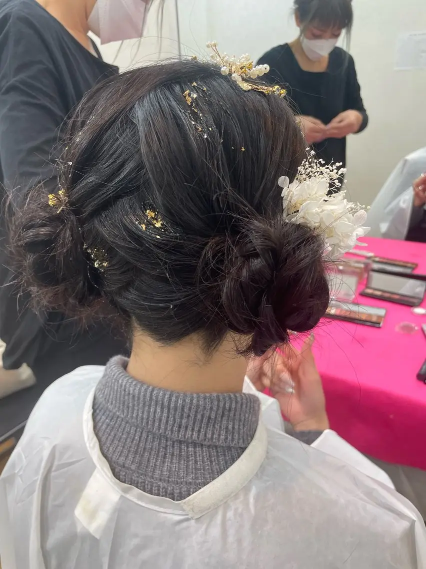 ミディアム 開發 紗貴のヘアスタイル