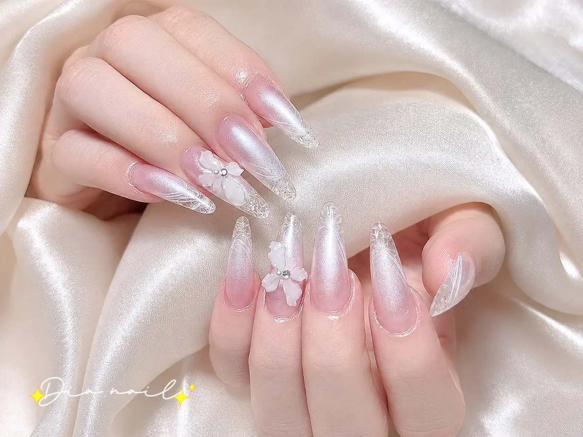 ネイル フットネイル 韓国ネイル レース マグネットネイル ニュアンスネイル ハンドネイル Dia nail サロンのネイルデザイン