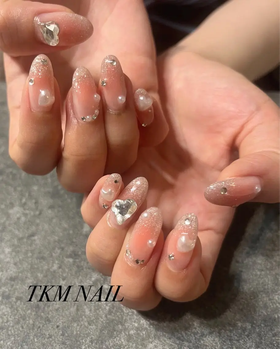 ネイル チークネイル 持ち込み ______ TKM  NAILのネイルデザイン