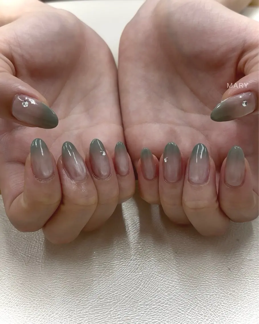 ネイル グラデーション マグネットネイル ハンドネイル Mary nail .narumiのネイルデザイン