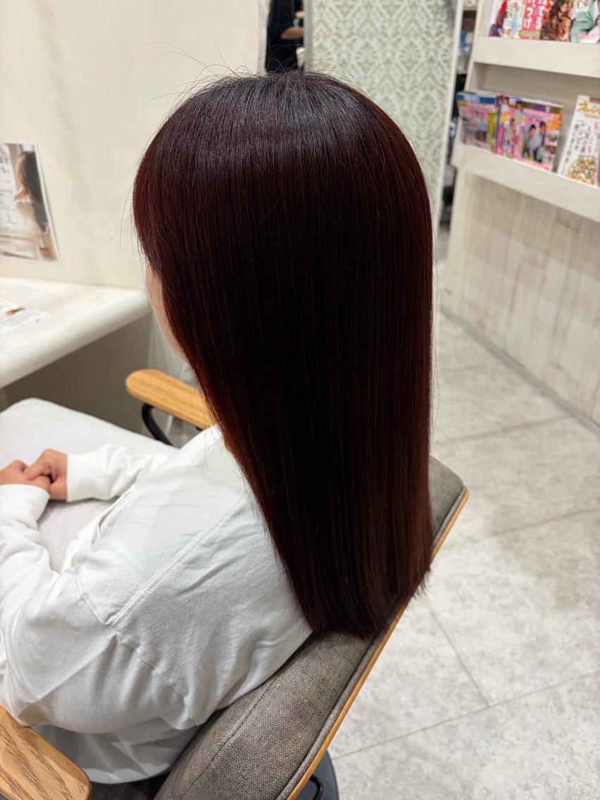ロング カラー ヘアカラー トリートメント 志村 梨帆のヘアスタイル