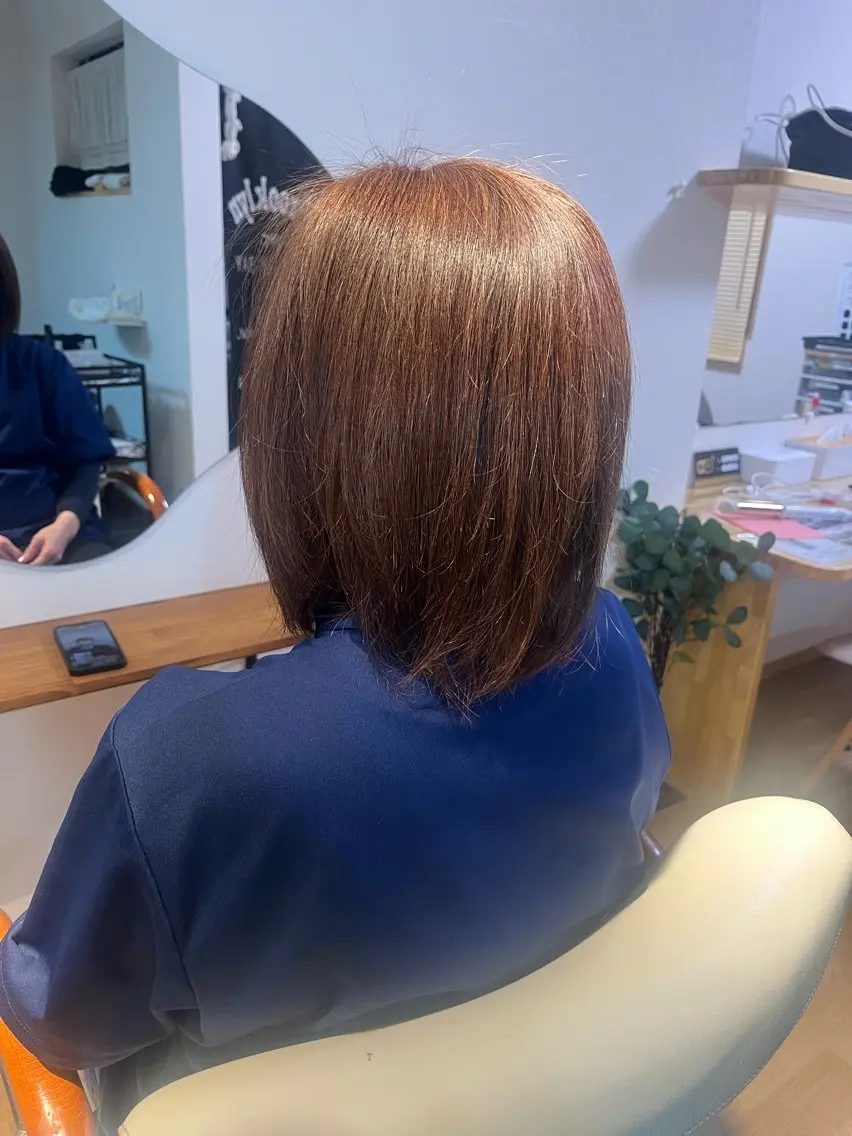 ヘアカラー根本のみの写真