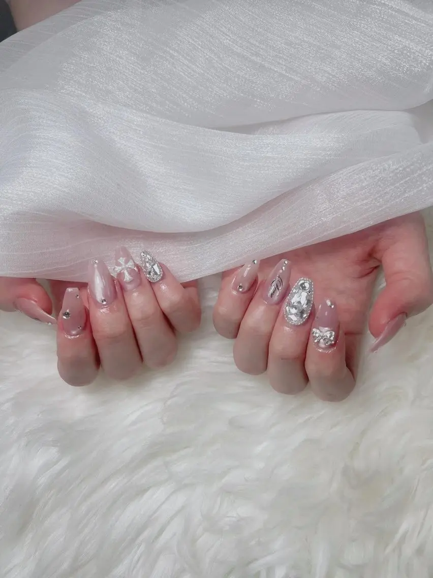ネイル グラデーション 韓国ネイル マグネットネイル ニュアンスネイル オフィスネイル ハンドネイル Hana Rose Nailのネイルデザイン